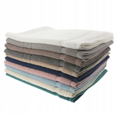 Ręcznik/dywanik łazienkowy stopki 50/70 róż